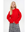 Червен пуловер с обло деколте и обемни ръкави с вълна-2 снимка