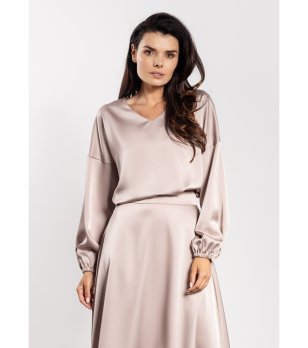 Сатенена бежова блуза с V-образно деколте Vika снимка