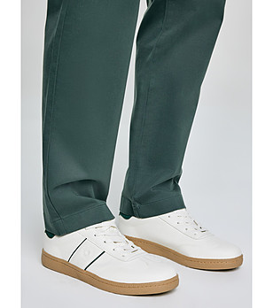 Мъжки бели кецове снимка