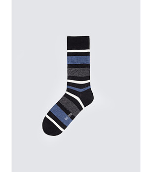 Мъжки памучни черни чорапи на цветни райета снимка