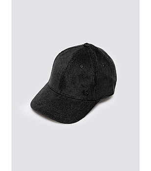 Черна шапка от кадифен рипс с козирка CORDI снимка