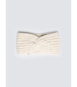 Бяла плетена лента за глава снимка