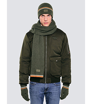 Мъжки зелен плетен шал с контрастен кант снимка