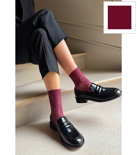 Дамски чорапи в бордо ROSA STILE с флорален десен снимка