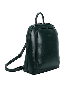 Зелена дамска раница с преден джоб снимка