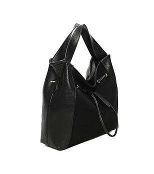 Дамска чанта в черно с две дръжки снимка