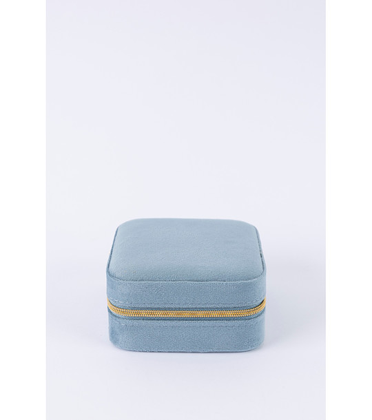 Синя велурена кутия за бижута снимка