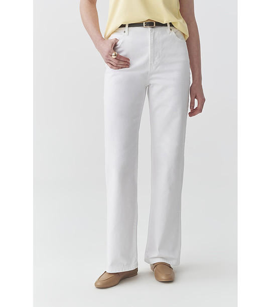 Бели дамски дънки с прав крачол RISO 1 снимка