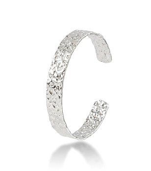  Дамска сребриста гривна  с релефна повърхност снимка