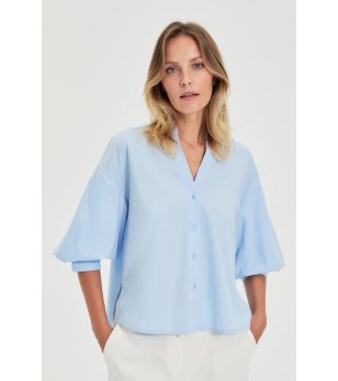 Дамска светлосиня риза с 3/4 ръкав снимка