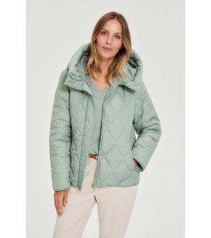 Дамско светлозелено капитонирано яке снимка