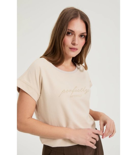 Бежова дамска памучна блуза снимка