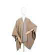 Тъмнобежово пончо Eris-0 снимка