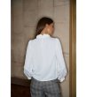 Бяла риза с флорален детайл L-KO-4900-2 снимка