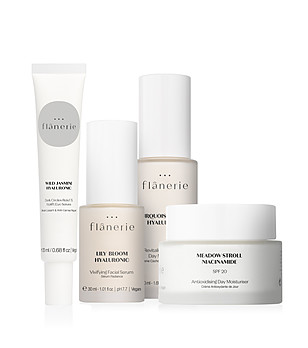 Комплект дневна грижа за лице от 4 части  снимка