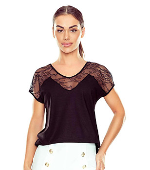 Черна блуза с дантелена горна част FILONA в макси размери снимка