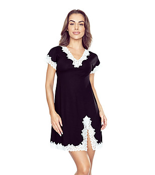 Черна нощница с дантела LIVIA снимка