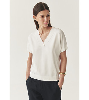 Екрю дамска блуза с V-образно деколте Pralina снимка