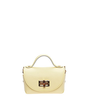 Жълта чанта през рамо GIALLO с метална тока снимка