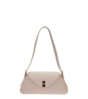 Бежова чанта за рамо с метална тока снимка