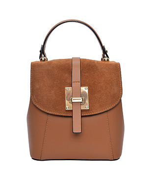 Кафяв раничка с капак от велур снимка