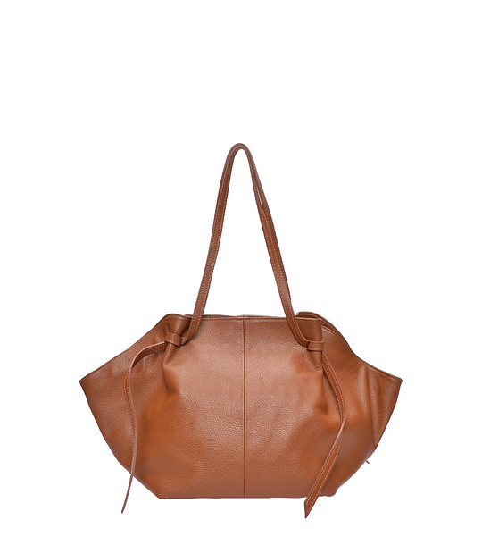 Кафява кожена чанта за рамо COGNAC снимка