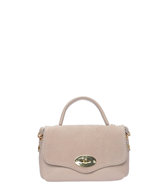 Бежова кожена чанта с метална тока  снимка